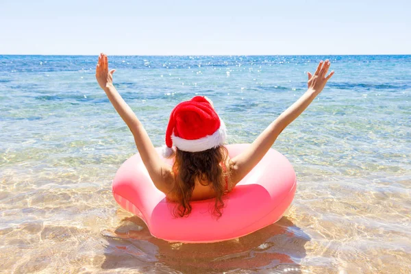 Crazy Pływanie Nadmuchiwane Pączek Boże Narodzenie Kapelusz Plaży Słoneczny Letni — Zdjęcie stockowe