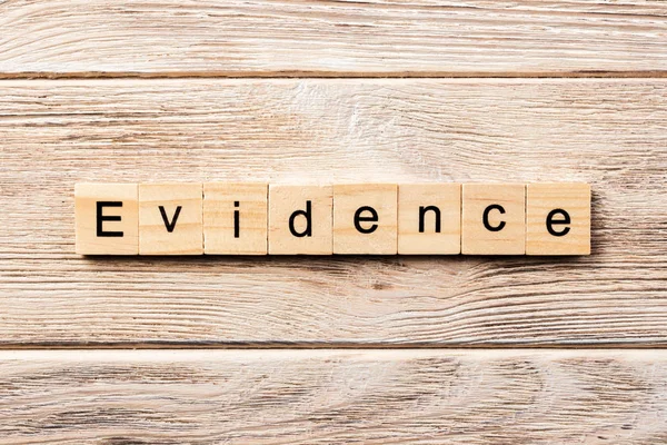 Evidence Word Written Wood Block Evidence Text Table Concept — Stock Photo, Image
