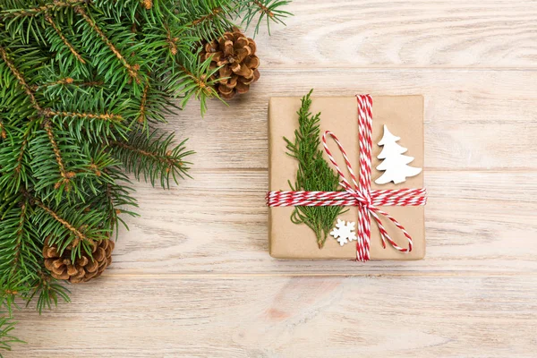 Christmas Background Fir Tree Gift Box Wooden Table Top View — Stock Photo, Image