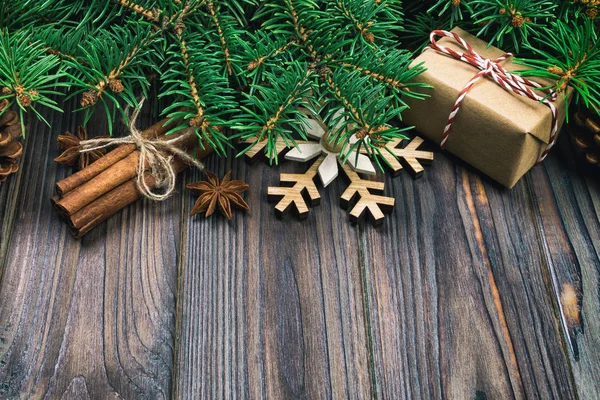 Christmas Vintage Tonad Bakgrund Med Fir Tree Och Gåva Rutan — Stockfoto