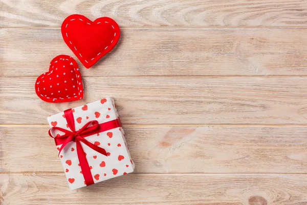 Valentine Other Holiday Handmade Present Paper Red Hearts Gifts Box — Stock Photo, Image