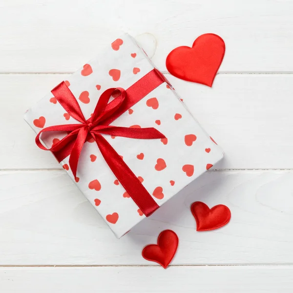 Valentine Other Holiday Handmade Present Paper Red Hearts Gifts Box — Stock Photo, Image