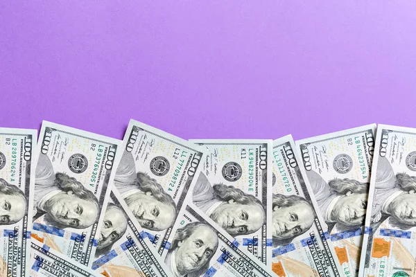 yüz dolarlık banknotlar Kopya alanı ile arka planda iş kavramının üst görünümü