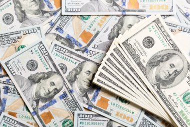 Amerikan Doları banknotları, para arka plan yığını. Kopyalama alanı ile arka planda iş kavramının en iyi görünümü