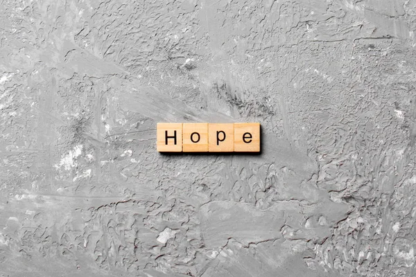Mam Nadzieję Słowo Napisane Drewnianym Bloku Tekst Nadziei Stole Koncepcja — Zdjęcie stockowe