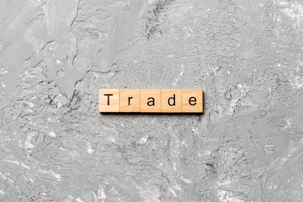 Kereskedelmi Szó Van Írva Blokkra Kereskedelem Szöveg Cement Asztal Desing — Stock Fotó