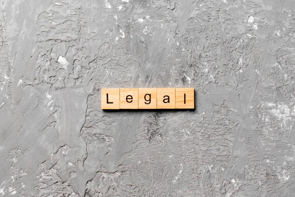 Νομική Λέξη Γραμμένη Ξύλο Νομικό Κείμενο Επί Τάπητος Έννοια — Φωτογραφία Αρχείου
