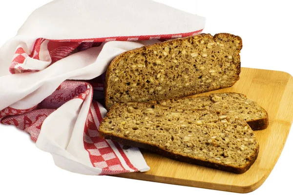 Kesme Tahtasında Dilimlenmiş Çavdar Ekmeği Tohumlu Tam Tahıllı Çavdar Ekmeği — Stok fotoğraf