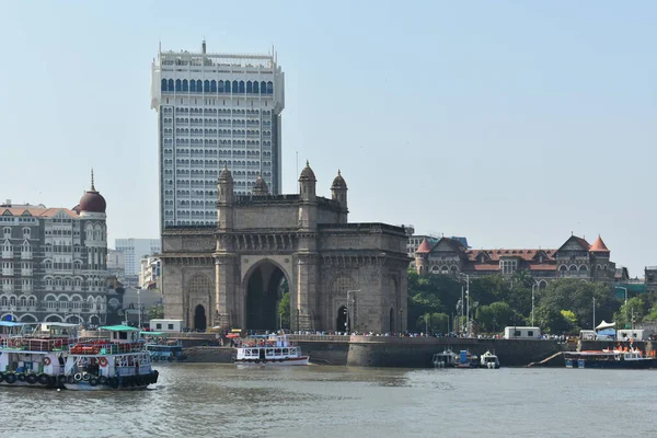Mumbai 'deki Hindistan Geçidi' nin güzel manzarası.