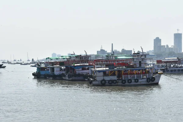 Bateaux Stationnés Près Mumbai — Photo