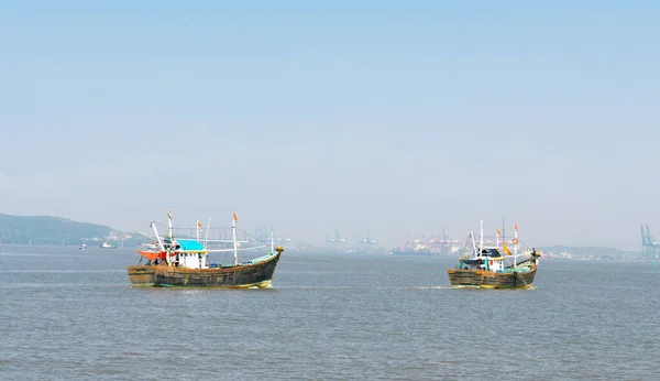 Fischerboote Kehren Ihre Heimat Nahe Mumbai Zurück — Stockfoto