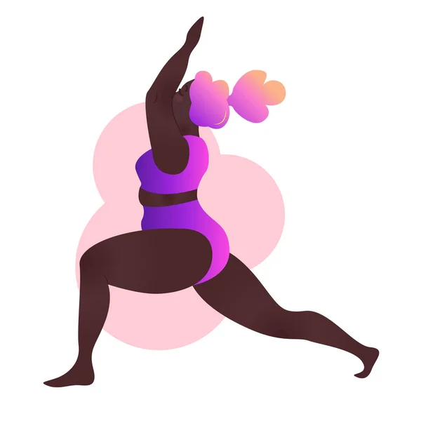 Plus taille dame courbée noire faisant des cours de yoga. Illustration vectorielle isolée sur blanc. Corps positif. Belle femme afro-américaine. Virabhadrasana ou pose guerrière. — Image vectorielle