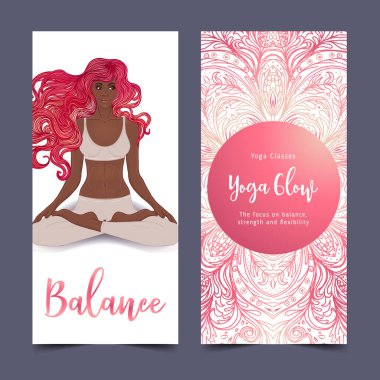 Yoga kartı tasarımı. Lotus pozu vermiş Afrikalı Amerikalı bir kadın. Ruhani inziva ya da yoga stüdyosu için renkli tasarım şablonu. Süslü kartvizit. Vektör illüstrasyonu.