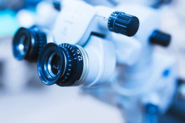 ekipman lazer vizyon düzeltme çalıştırmak için. Oftalmoloji işlemi Oda