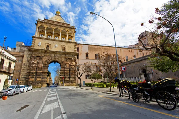 Vista Porta Nuova Palermo Sicilia —  Fotos de Stock