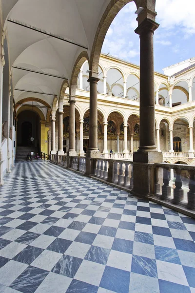 Innenhof Des Palazzo Reale Palermo Sizilien — Stockfoto