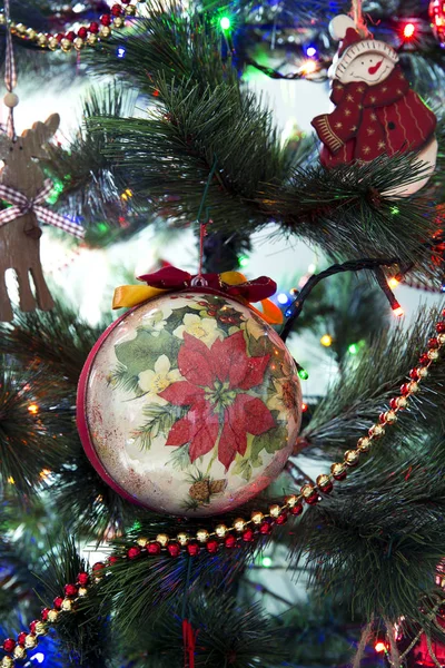 Bei ornamenti natalizi — Foto Stock