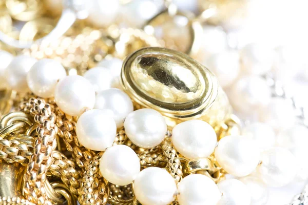 Biżuteria złoto — Zdjęcie stockowe