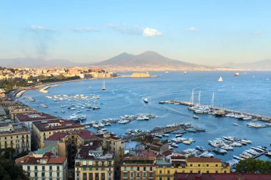Napoli, Napoli Körfezi limanda görünümünü Panoraması