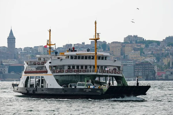 Istanbul Türkei Mai Blick Auf Boote Und Gebäude Entlang Des — Stockfoto