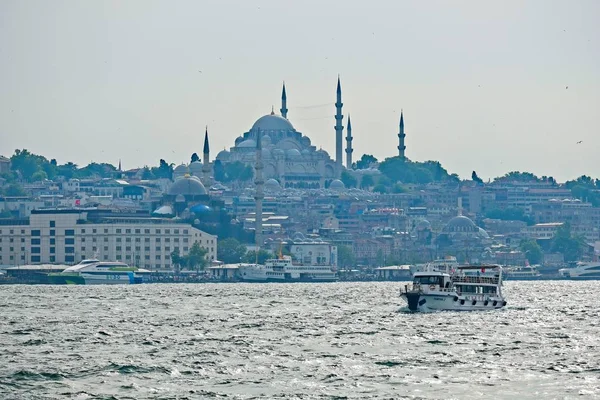 Istanbul Turkey May View Boats Buildings Bosphorus Istanbul Turkey May — Stock Photo, Image