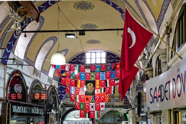 Istanbul Turkey May View Flags Grand Bazaar Istanbul Turkey May — Stock Photo, Image