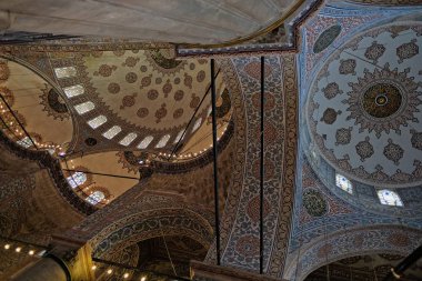 İstanbul, Türkiye-26 Mayıs: Istanbul Türkiye 'de Sultanahmet Camii 'nin Iç görünümü 26 Mayıs 2018