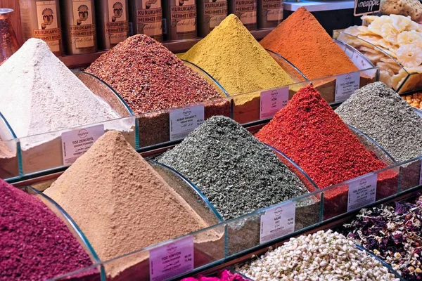 Istanbul Turquia Maio Especiarias Para Venda Bazar Especiarias Istambul Turquia — Fotografia de Stock
