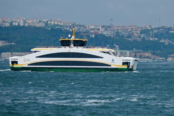 Istanbul Turquia Maio Passeio Barco Pelo Bósforo Istambul Turquia Maio — Fotografia de Stock