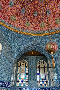 Istanbul, Türkiye - 27 Mayıs: Topkapı Sarayı ve Müzesi Istanbul Türkiye'de 27 Mayıs 2018 iç görünüm