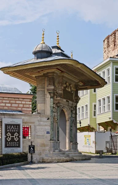 Istanbul Turkije Mei Ingang Van Het Museum Van Het Tapijt — Stockfoto