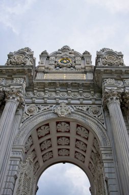 Istanbul, Türkiye - 29 Mayıs: Dış görünümü Dolmabache Sarayı Müzesi Istanbul Türkiye'de ve üzerinde 29 Mayıs 2018