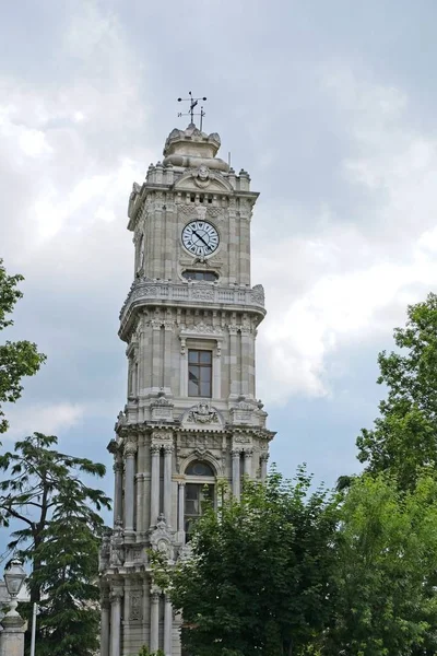 Туреччина Травня Вид Clocktower Dolmabache Палацу Музею Стамбул Туреччина Травня — стокове фото