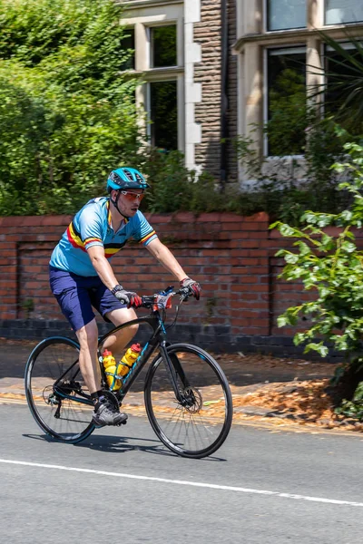 Κάρντιφ Ουαλία Ιουλίου Ποδηλάτης Που Συμμετέχουν Στην Εκδήλωση Ποδηλασία Velothon — Φωτογραφία Αρχείου