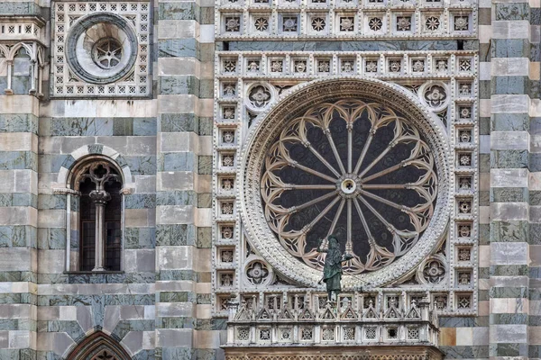 Monza Italien Europa Oktober Großes Rundfenster Der Kathedrale Monza Italien — Stockfoto
