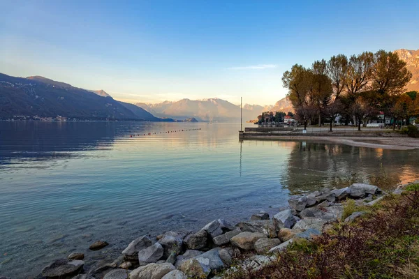 Mandello Del Lario Lombardy Itália Outubro Vista Lago Como Mandello — Fotografia de Stock