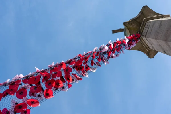 2018 日にイースト グリンステッドの戦争記念碑のイースト グリンステッド イギリス ウェスト サセックス ビュー — ストック写真