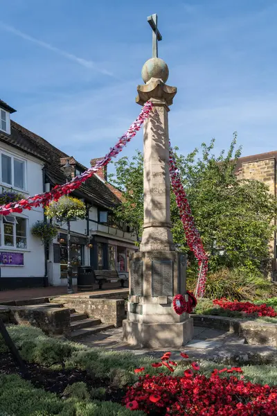 East Grinstead West Sussex August 2018 Blick Auf Das Kriegerdenkmal — Stockfoto