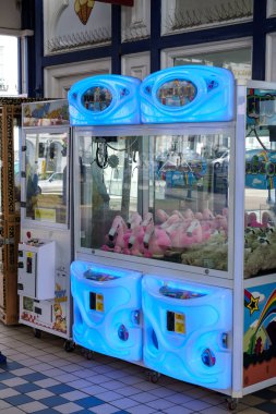 Eastbourne, East Sussex/Uk - 4 Kasım: Bir eğlence arcade görünümünü üzerinde 4 Kasım 2018 East Sussex'deki / daki Eastbourne iskelede