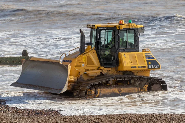 Worthing West Sussex November Bulldozer Repairing Sea Defences Worthing West — стоковое фото