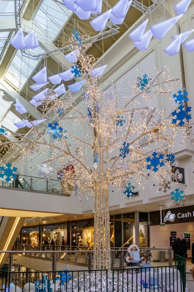 Crawley West Sussex Listopadu Pohled Vánoční Dekorace County Mall Crawley — Stock fotografie