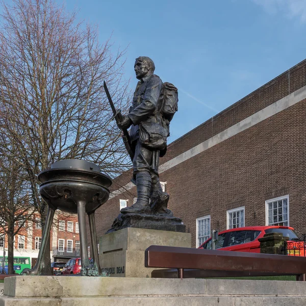 Tunbridge Wells, Kent/Uk - 4 Ocak: Tunbridge Wells Royal Tunbridge Wells Kent Anıtı 4 Ocak 2019 üzerinde savaş