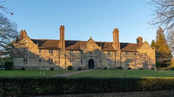 East Grinstead West Sussex Января Вечерний Солнечный Свет Sackville College — стоковое фото