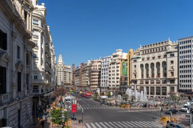 Valencia, İspanya - 27 Şubat: Görünüm Ajuntament cadde boyunca 