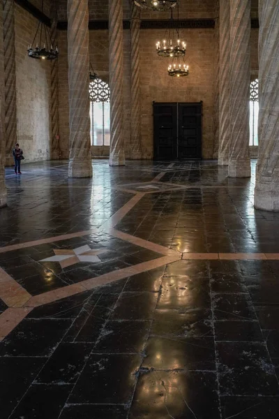 VALENCIA, SPAIN - FEBRUARY 27 :  Interior view of the Silk Marke — Stock Photo, Image