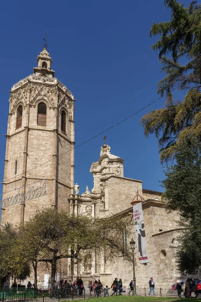 Valencia, Hiszpania - 25 lutego: Micalet El wieża katedry — Zdjęcie stockowe