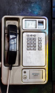 Londra, İngiltere - 11 Mart: Ahize ile STAI kırmızı telefon kutusunda