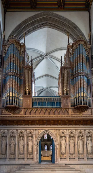 Rochester, Kent/Uk - 24 Mart: Görünüm organ Cathedr içinde — Stok fotoğraf