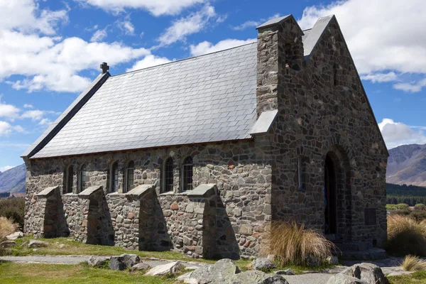 LAKE TEKAPO, REGIÃO MACKENZIE / NOVA ZELÂNDIA - FEVEREIRO 23: Igreja — Fotografia de Stock