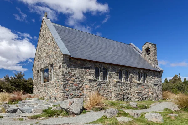 LAKE TEKAPO, REGIÃO MACKENZIE / NOVA ZELÂNDIA - FEVEREIRO 23: Igreja — Fotografia de Stock